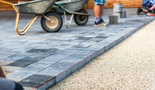 Best Local Driveway Pavers  in Grinnell, IA